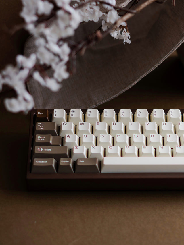 [Raffle GB] Adamas R2 Base Kit - Desert Taupe